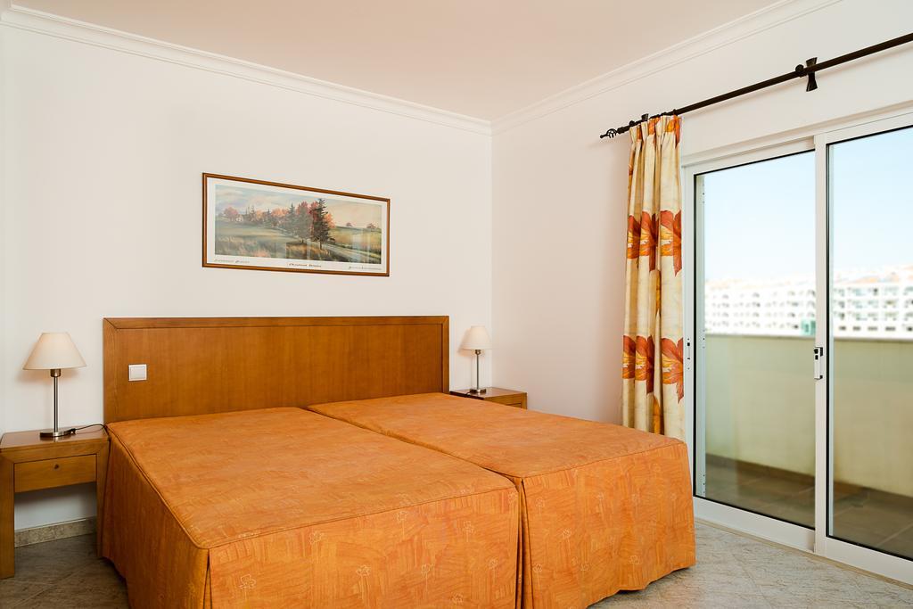 Apartamentos Benvindo By Umbral Albufeira Camera foto